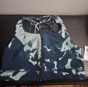 Torrid happy camper sports bra NWT